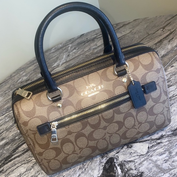 Coach Bag - Picture 1 of 7